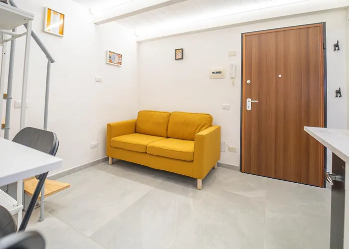 Metro Yellow Daire