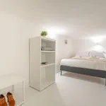Appartement Metro Yellow